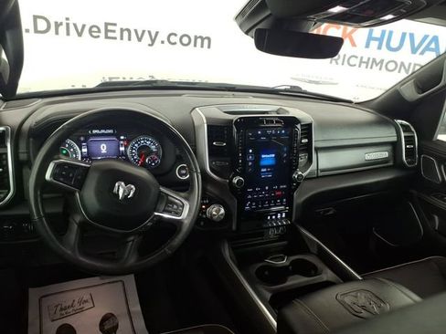Used 2023 RAM 1500 Laramie AWD/4WD image 10