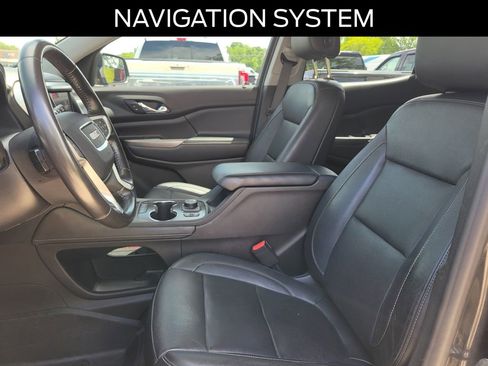Used 2020 GMC Acadia SLT w/ LPO, Floor Liner Package FWD image 19