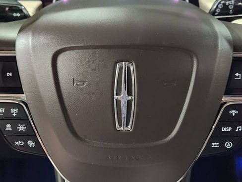 Used 2024 Lincoln Navigator Premiere AWD/4WD image 47
