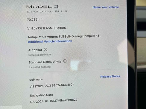 Used 2021 Tesla Model 3 Standard Range Plus image 3