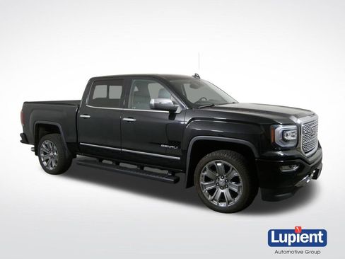 Used 2018 GMC Sierra 1500 Denali w/ Denali Ultimate Package AWD/4WD image 1