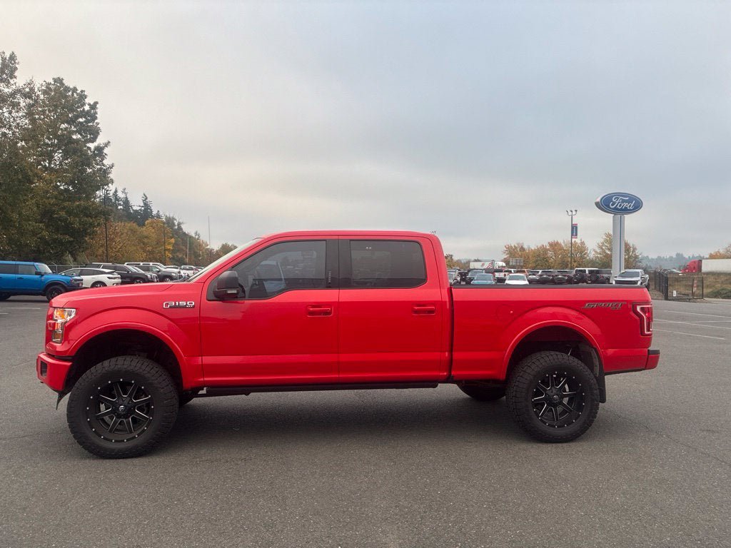 Used 2017 Ford F150 XLT w/ Equipment Group 302A Luxury AWD/4WD image 5