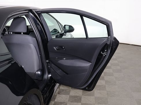 Used 2023 Toyota Corolla LE image 18