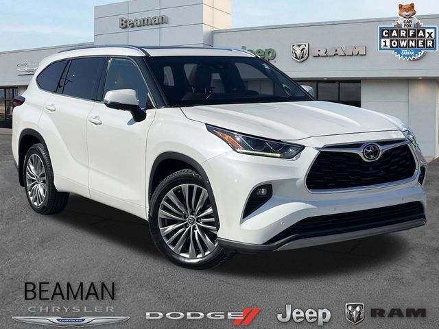 Used 2021 Toyota Highlander Platinum AWD/4WD 360° Tour