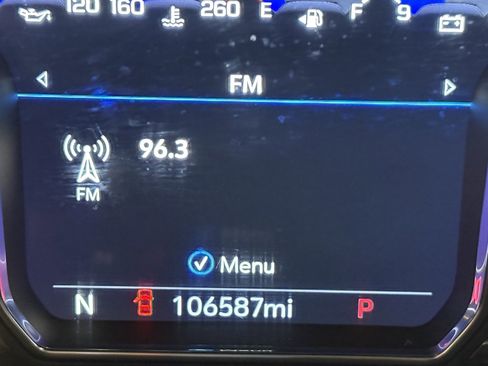 Used 2021 GMC Yukon XL SLT w/ SLT Luxury Plus Package image 15