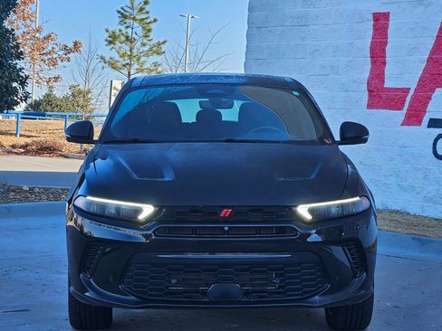 Used 2024 Dodge Hornet R/T Plus w/ Tech Pack Plus w/o Parking image 2