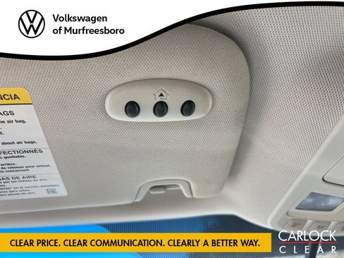 Used 2017 Ford Edge Titanium w/ Equipment Group 301A AWD/4WD image 34