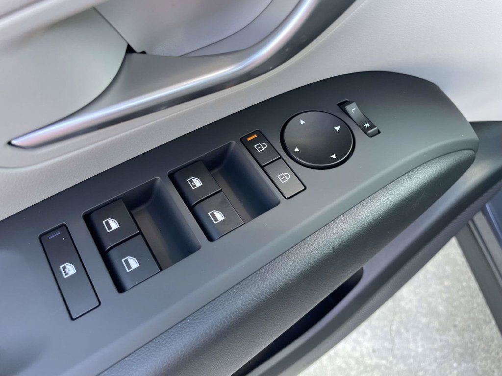 New 2026 Hyundai Tucson SE FWD image 13