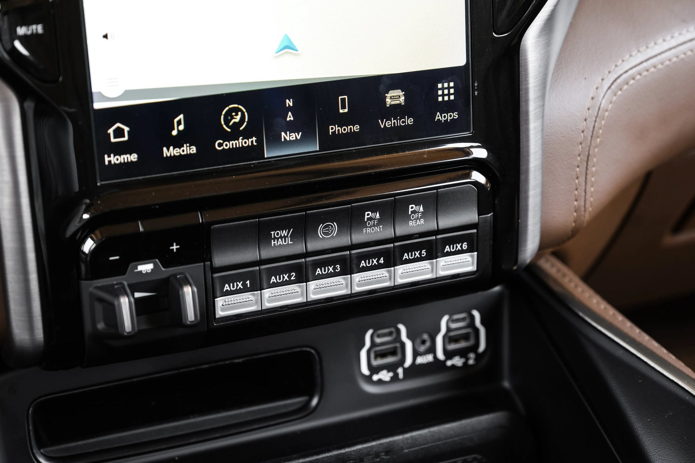 Used 2022 RAM 3500 Limited AWD/4WD image 33