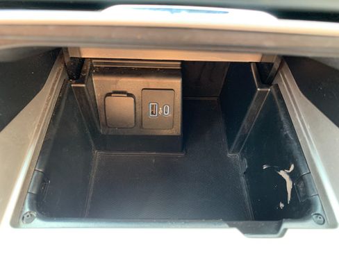 Used 2020 Ford Explorer Limited AWD/4WD image 23