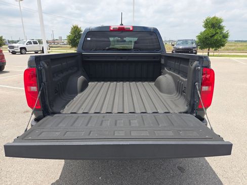 Certified 2020 Chevrolet Colorado LT RWD image 16