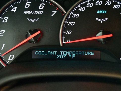 Used 2008 Chevrolet Corvette Coupe w/ Preferred Equipment Group RWD image 39