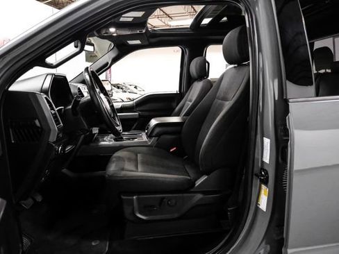 Used 2019 Ford F150 XLT w/ Equipment Group 302A Luxury image 4