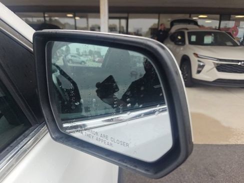 Used 2018 GMC Acadia SLE w/ Driver Alert Package I AWD/4WD image 5