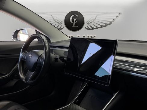 Used 2018 Tesla Model 3 Long Range RWD image 28
