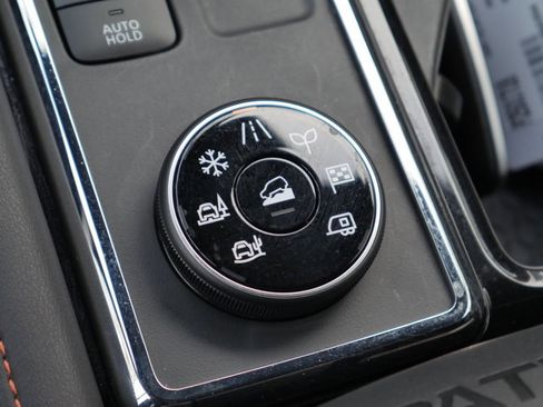 Certified 2025 Nissan Pathfinder Rock Creek image 16