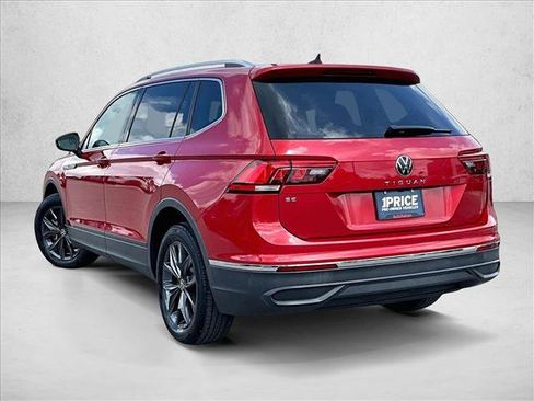 Used 2023 Volkswagen Tiguan SE FWD image 13