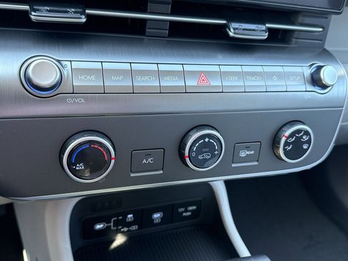 New 2026 Hyundai Kona SE image 20