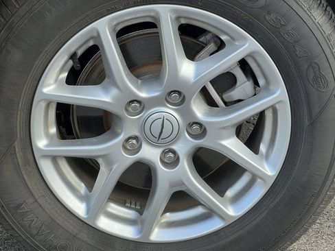 Used 2026 Chrysler Pacifica Select FWD image 8