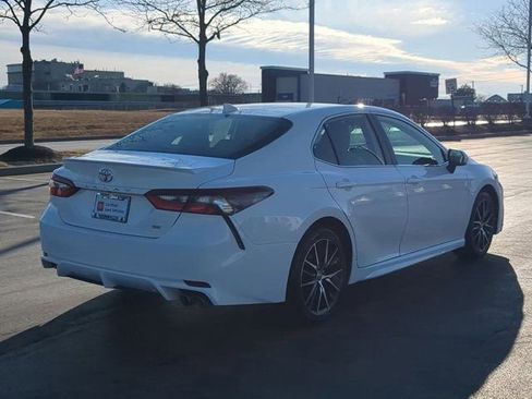 Certified 2024 Toyota Camry SE image 5