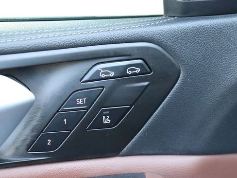 Used 2020 BMW X6 M50i image 43