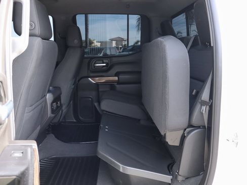 Used 2020 Chevrolet Silverado 1500 LT Trail Boss image 41