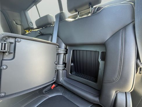 Used 2020 GMC Sierra 1500 AT4 w/ AT4 Premium Package AWD/4WD image 27