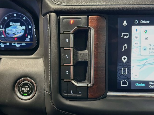 Used 2023 GMC Yukon Denali Ultimate AWD/4WD image 16
