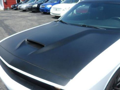 Used 2018 Dodge Challenger T/A image 12