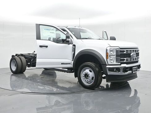 New 2024 Ford F450 XL w/ XL Chrome Package image 20