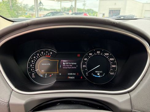 Used 2017 Lincoln MKX Reserve FWD image 20