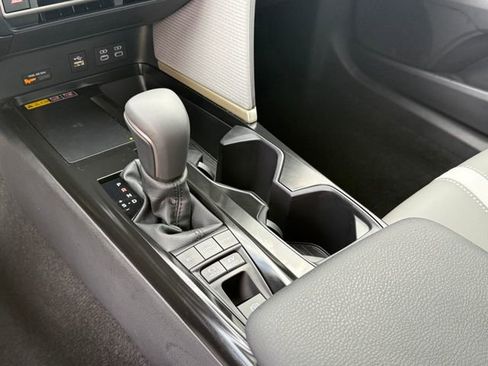 Used 2026 Toyota Camry SE w/ Multimedia Upgrade Package image 20