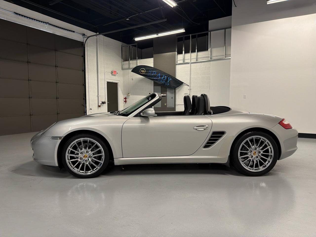 Used 2005 Porsche Boxster RWD image 4