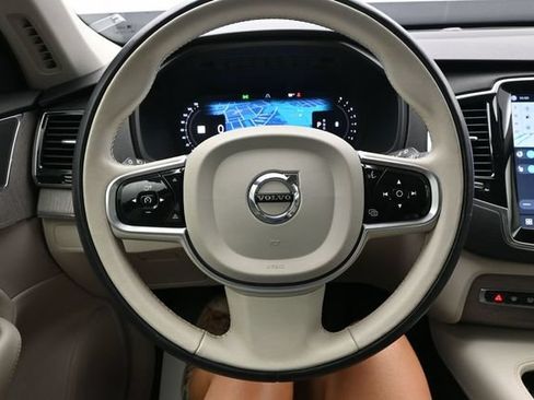Used 2023 Volvo XC90 B6 Plus w/ Protection Package Premier AWD/4WD image 24