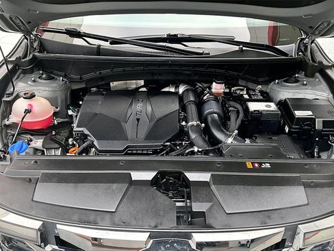 Used 2023 Hyundai Santa Cruz Limited image 32