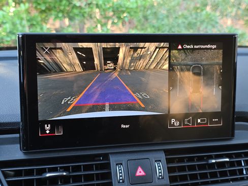 Used 2024 Audi Q5 2.0T Prestige image 24