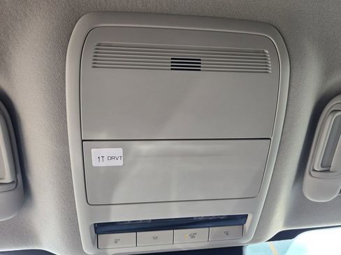 Used 2025 MAZDA CX-30 AWD 2.5 S w/ Preferred Package image 20