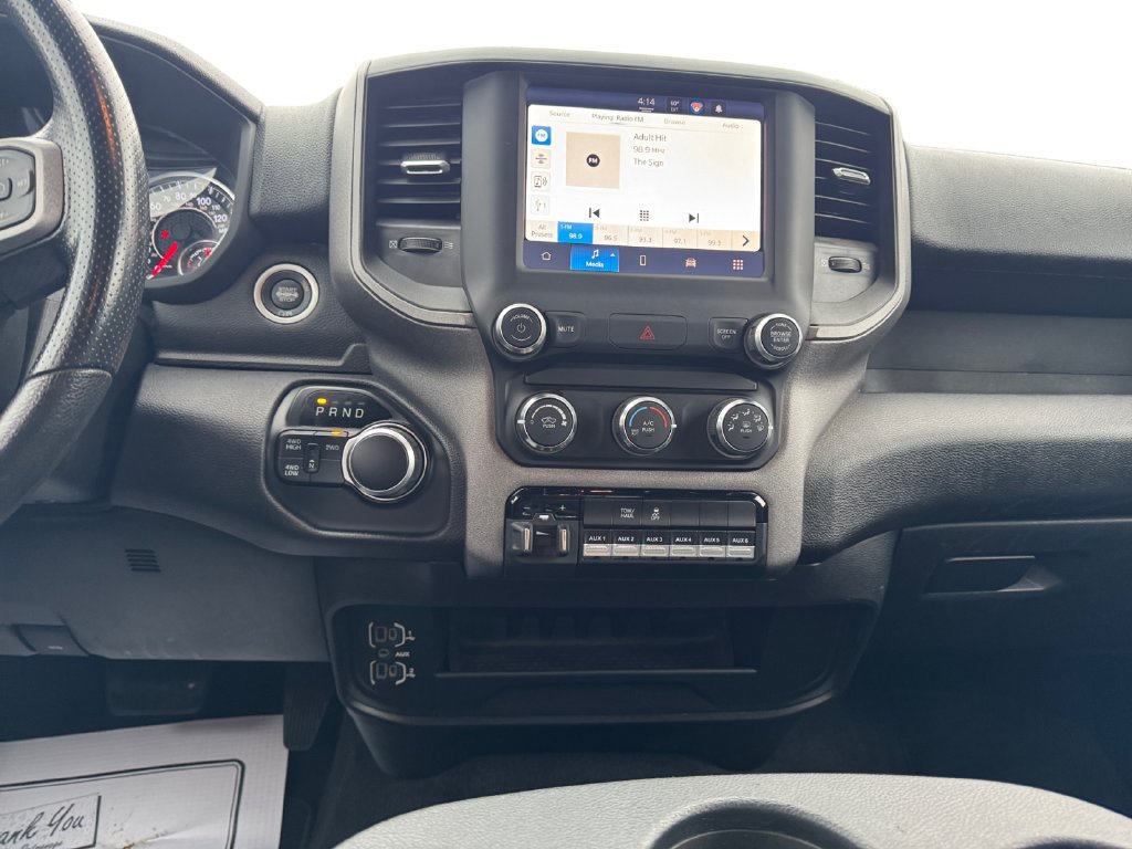 Used 2024 RAM 2500 Tradesman w/ Chrome Appearance Group AWD/4WD image 11