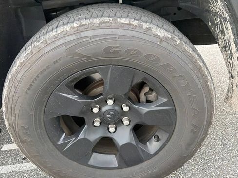 Used 2025 RAM 1500 Tradesman w/ Night Edition AWD/4WD image 5