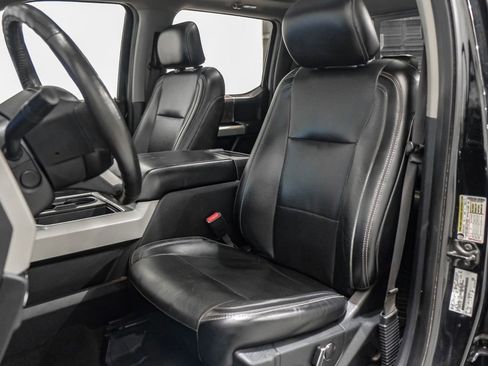 Used 2017 Ford F350 Lariat w/ Lariat Ultimate Package image 32