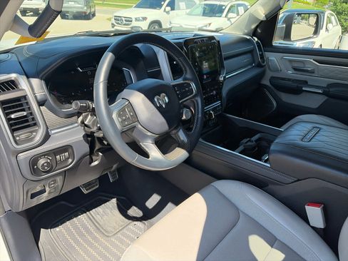 Used 2023 RAM 1500 Limited AWD/4WD image 15