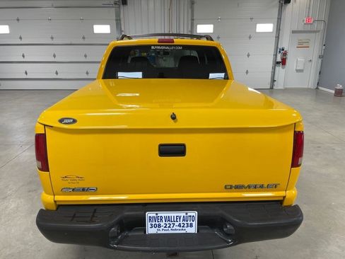 Used 2003 Chevrolet S10 Pickup LS w/ Appearance Package image 6