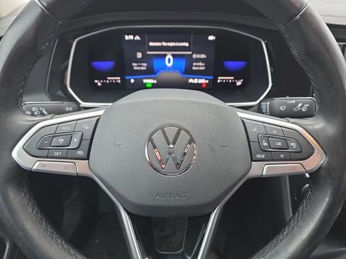 Used 2023 Volkswagen Jetta SE image 15