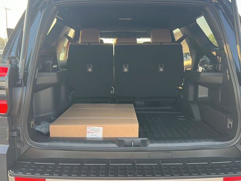 New 2026 Toyota 4Runner Limited image 32