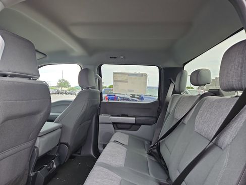 New 2026 Ford F350 XLT w/ FX4 Off-Road Package AWD/4WD image 19