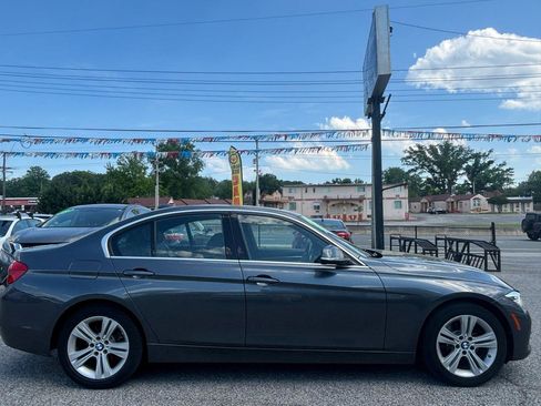Used 2017 BMW 330i Sedan RWD image 7