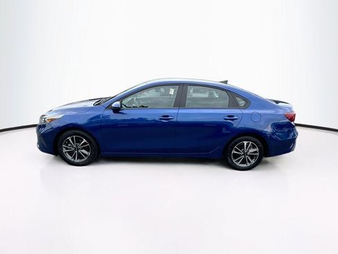 Certified 2023 Kia Forte LXS FWD image 8