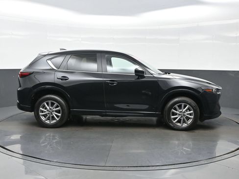 Used 2025 MAZDA CX-5 AWD 2.5 S w/ Select Package image 7