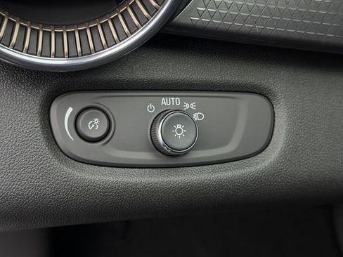 New 2026 Chevrolet Trax ACTIV w/ Driver Confidence Package image 18