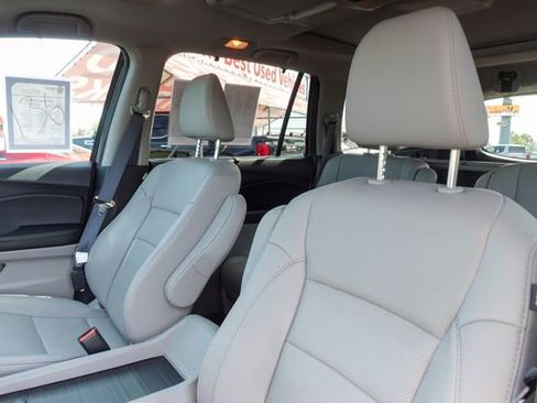 Used 2021 Honda Pilot Elite image 24